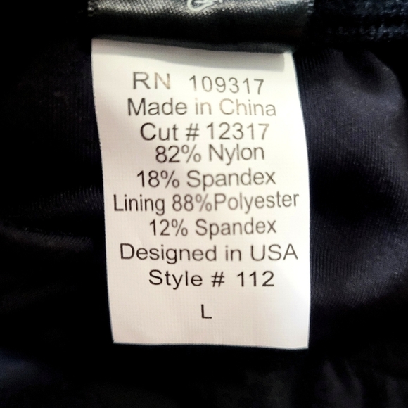 NWT Sunsets Womens Black One-Piece Lace Up Back Swimsuit Size L - Picture 8 of 8